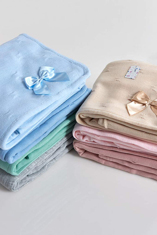 Baby Blanket in Lined Mesh Fabric