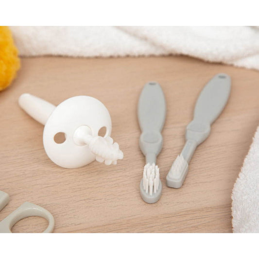 Conjunto inicial higiene bucal para bebés em cinza - Kiokids