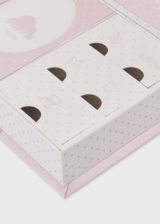Baby pink memory box