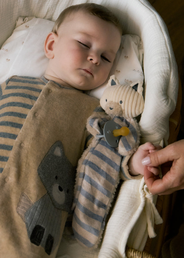 DouDou prende chupeta - Mayoral Newborn - Cereal vig