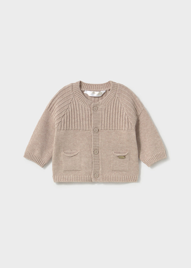 Casaco tricot gola redonda bebé menino Mayoral 2304-41 Moca vig
