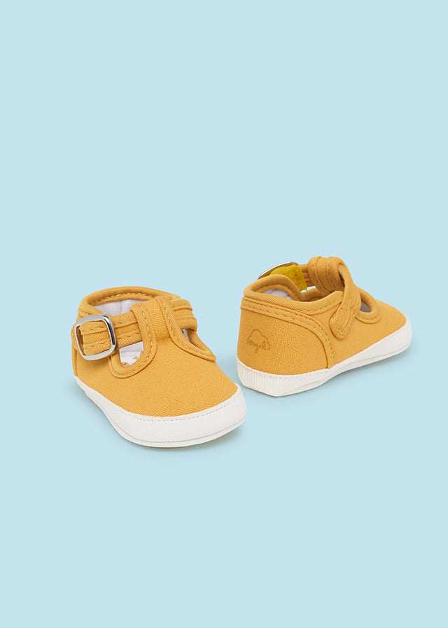 New born canvas booties Milho Mayoral Recem Mama Loja de bebe e Crianca