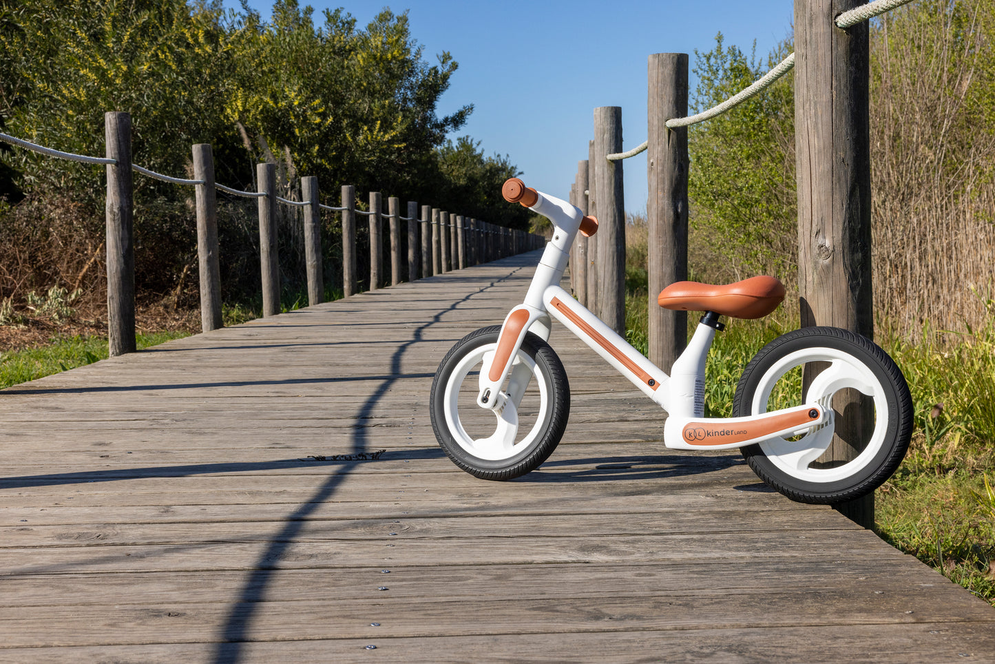 White folding balance bike - Kinderland