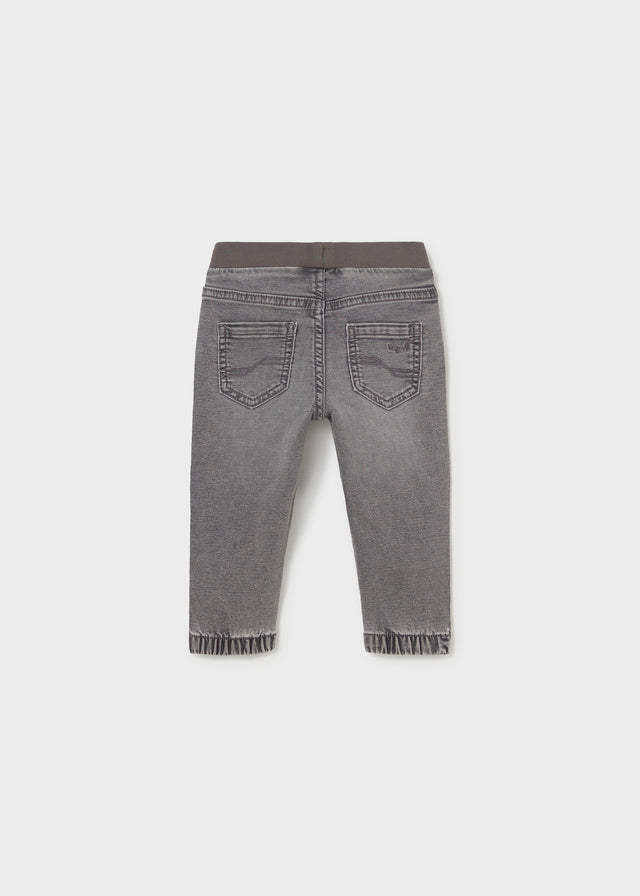 Calças jogger soft denim para bebé menino Mayoral em Cinzento Médio - costas