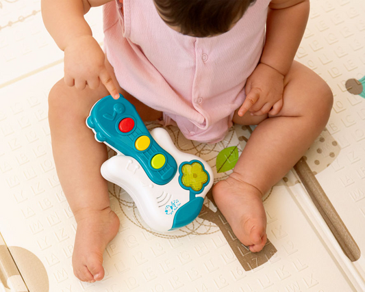Guitarra musical para bebé com melodias e sons - Kiokids
